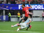 Gary Neville Right: Man United Don't Need This Version of Lisandro Martinez