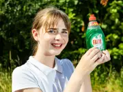 Girl Trapped in Rocks for Four Hours Rescued with Fairy Liquid