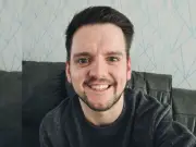 Glasgow stabbing victim's mum demands police release killer's image