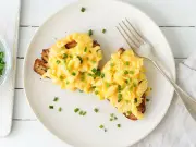 Gordon Ramsay's simple ingredient for perfect scrambled eggs