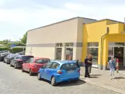 Gunman with musket shot by police after opening fire outside Dresden supermarket