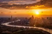 Heatwaves Cost London £440M: Productivity Plunges as Workers Stay Home