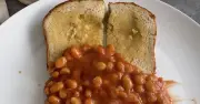 Hob vs Microwave: Which Method Makes Tastier Baked Beans?