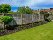 Homeowner frustrated as neighbour demands shared fence replacement