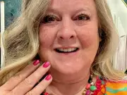 'Hopeless Manicurist' Gets 'Nails Looking Amazing' with Sistaco Kit at £36 Off