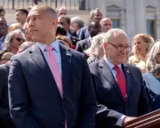 House Democrats Shift on Israel as Leaders Lag Behind Voter Sentiment