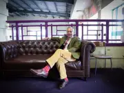 How to Expose Nigel Farage's Stunt: A Bold Political Move