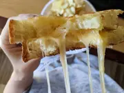 I tested 3 ways to make cheese toasties: pan-frying wins for crunch