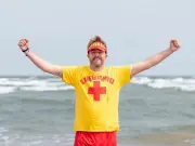 Iain Stirling to Host BBC Sand Sculpting Competition 'Race Against the Tide'