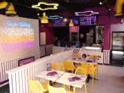 Insomnia Cookies Opens in Newcastle: Late Night Cookie Takeaway