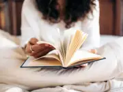 Instagram's New Profile Banner Lets You Share Your Current Read