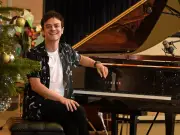 Jamie Cullum: The Piano Star's Height, Model Wife, and Roald Dahl Link