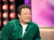 Jamie Oliver's Air Fryer Hack: Layer Flavors in Seconds