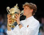 Jannik Sinner Retains Wimbledon Title with Four-Set Victory Over Zverev