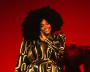 Jill Scott Review: Joyous Phones-Free Show at Kings Theatre, Brooklyn
