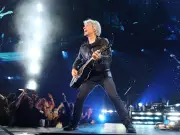 Jon Bon Jovi cuts NYC concert short, tells fans he's 'hurt'
