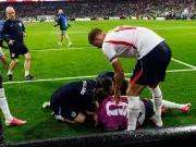 Jordan Henderson Hospitalised After 'Really Bad' Injury in England Celebrations