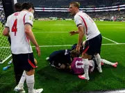 Jordan Henderson Injury 'Really Bad' as England Star Taken to Hospital
