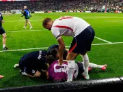Jordan Henderson's World Cup Over After Freak Celebration Injury