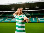 Kasper Hogh and Camilo Duran can play together, says Paul Hartley