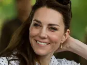 Kate Middleton's High-Street Earrings Now in Pink with Huge £74 Saving