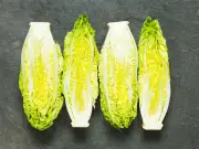 Keep lettuce fresh for up to 2 weeks longer with one kitchen item