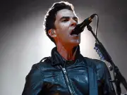 Kelly Jones pays tribute to Glen Hansard following fatal motorcycle crash