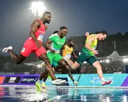 Kennedy breaks Australian record, Lewis makes history at Commonwealth Games