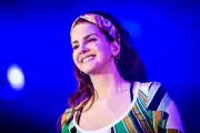 Lana Del Rey Announces Surprise Companion Album to Stove