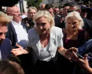 Le Pen's Presidential Bid Amid Embezzlement Conviction: Can She Overcome Legal Noise?