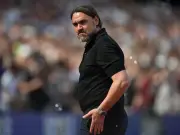Leeds United's £26m Deal Hangs in Balance as Darlow Threatens to Wreck Transfer Plans