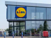 Lidl Middle Aisle: Suitcases, Summer Fashion, Kitchen Gear & More This Week