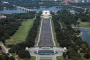 Lincoln Memorial Reflecting Pool's 'American Flag Blue' Liner Fades to Gray