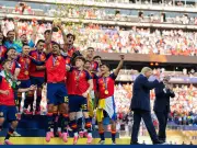 Lip Reader Reveals Infantino's 4-Word Question to Trump at World Cup Final