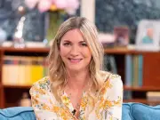 Lisa Faulkner Thanks Fans After Breast Cancer Surgery: 'All Clear'