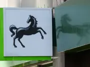 Lloyds and Barclays Down: Hundreds Hit by Banking App Outage