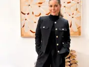 Louise Thompson 'in tears' as she hands in maternity reform petition