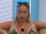 Love Island Fans Figure Out Why Ellie Chadwick Quit After Dumping Scene