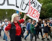 Madrid Tenants Fight Investment Fund with Art and Community Resistance