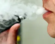 Majority of UK smokers wrongly believe vaping is as harmful as cigarettes