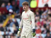 Man City to recall Whatmuff from Stockport loan for pre-season