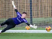 Man Utd Close to Signing Teen Goalkeeper Kit Margetson on Free Transfer