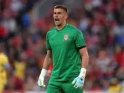 Manchester United Sign Karl Darlow as Two Goalkeepers Set to Leave