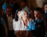 Marine Le Pen to Run for President in 2027 Despite Embezzlement Conviction