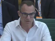 Martin Lewis Urges UK Rule Change Over Energy Standing Charges