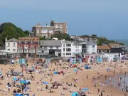 Met Office warns of possible heatwave later in August
