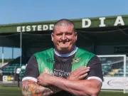 Michelin-star chef Gareth Ward to cater at Aberystwyth Town FC