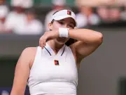 Mirra Andreeva Cries After Racket-Throwing Wimbledon Exit