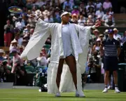 Naomi Osaka Reaches Wimbledon Second Week for First Time