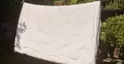 Natural Method to Clean and Whiten Duvet Without Washing Machine
